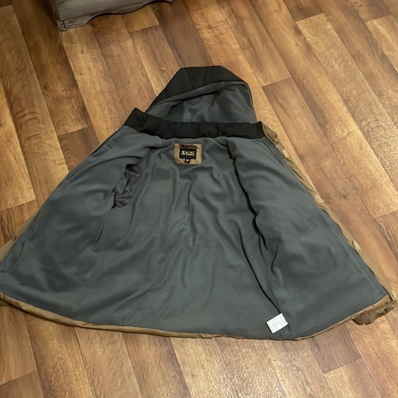 Boys coat - Picture 3 of 7